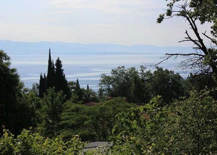 With A Parking Space Opric, Opatija - 7828 לובראן